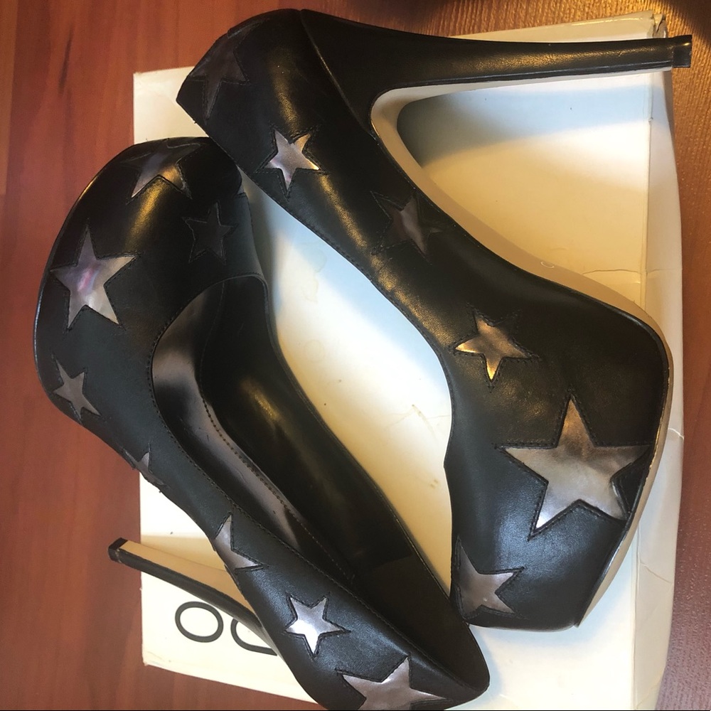 Aldo Platform Pumps Black & Gunmetal Stars Size 40